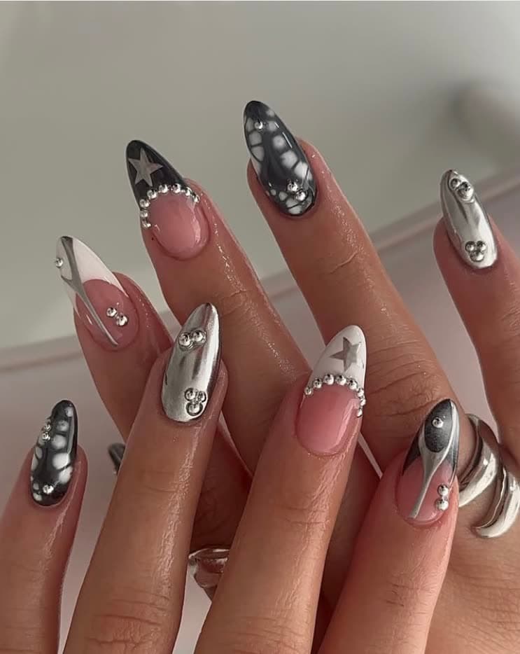 Nail art detail 6